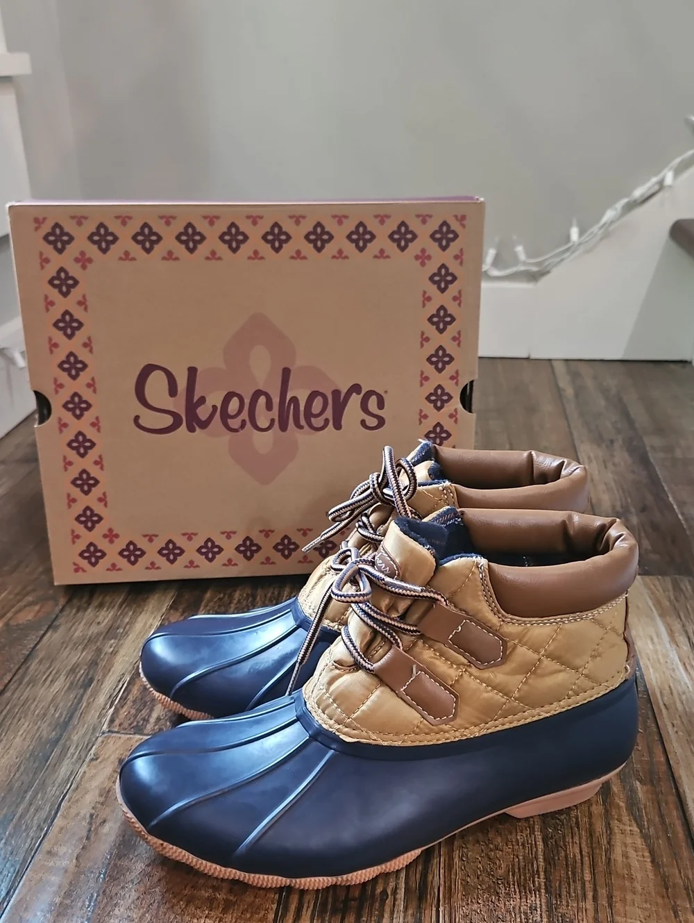 Skechers Navy and Tan Womens Duck Boots -Waterproof Rain Boots All Weather Boots